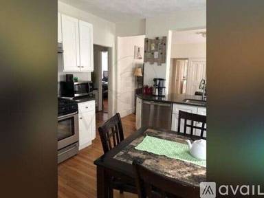Main picture of 97 2nd St