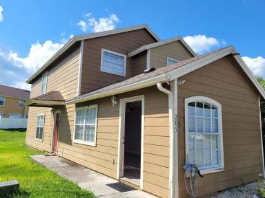 Main picture of 205 Coconut Palm Way