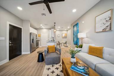 Main picture of Casa Del Mar Apartments
