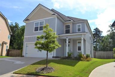 Main picture of 314 Summer Pl