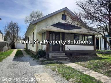 Main picture of 807 W 4th St