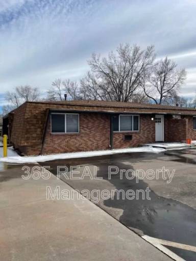 Main picture of 1619 Palm Dr