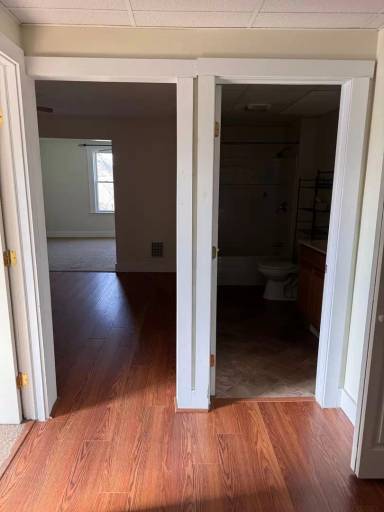 Main picture of 1401 E Washington St