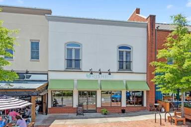 Main picture of 700 Market St
