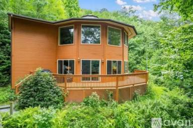 Main picture of 309 Irene Ln