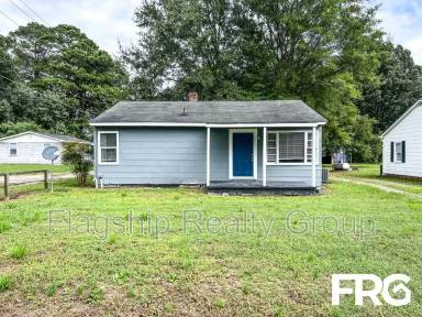 Main picture of 176 Belfast Ave