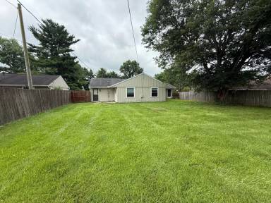 Main picture of 1881 Shasta Dr