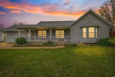 Main picture of 504 Log Cabin Rd