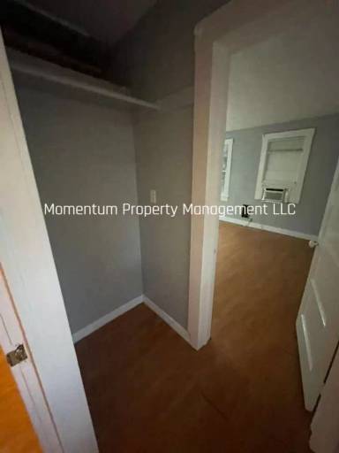 Main picture of 8406 N Brooks St