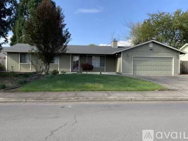 Main picture of 2152 Amirante St
