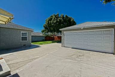 Main picture of 2911 Blaisdell Ave