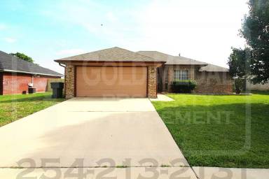 Main picture of 302 James Loop
