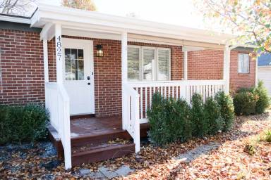 Main picture of 4827 Brouse Ave