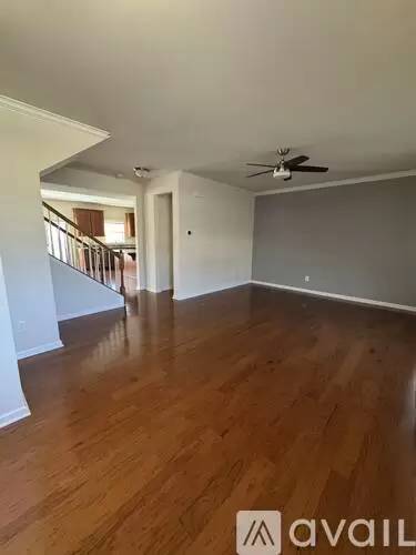 Main picture of 1073 Semora Ln