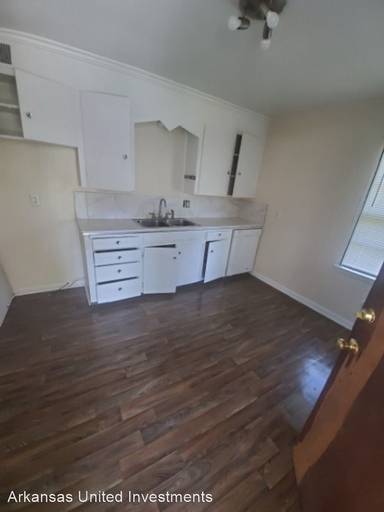 Main picture of 4701 Gum Springs Rd