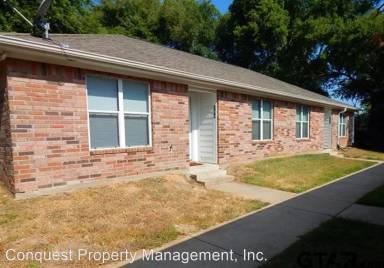 Main picture of 819 W 25th St