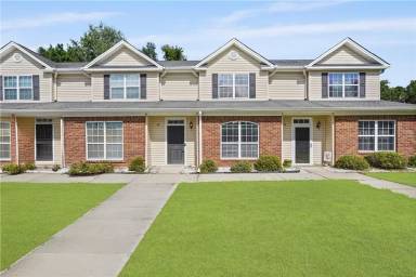 Main picture of 400 Tibet Ave