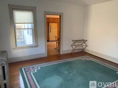 Main picture of 70 Curtis St