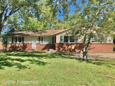 Main picture of 3626 Kalamazoo Ave SE