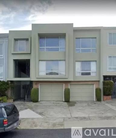 Main picture of 1 Manzanita Ave