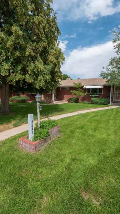 Main picture of 3642 Allison St