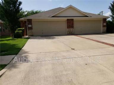 Main picture of Duplexes of Woodland Estates