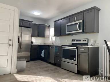 Main picture of 29 Shaffner St