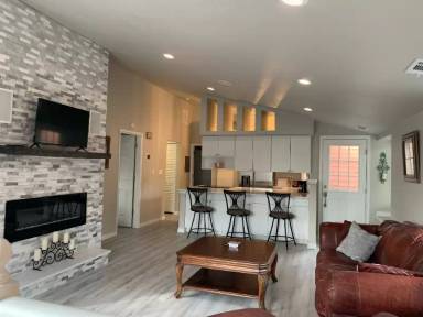 Main picture of 4781 Daybreak Cir