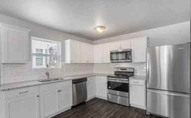 Main picture of 181 W Prospect St