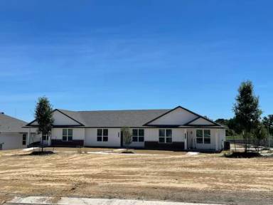 Main picture of 2047 Vintage Farms Way
