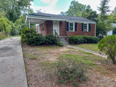 Main picture of 220 Gene Ave