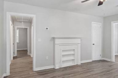Main picture of 2231 Greenwood St