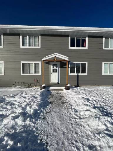 Main picture of 1207 E Main St