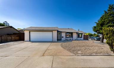 Main picture of 1525 Jasmine Way