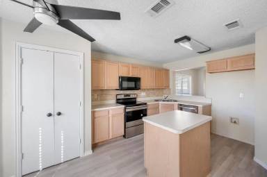 Main picture of 4913 Mountain Ridge Ln