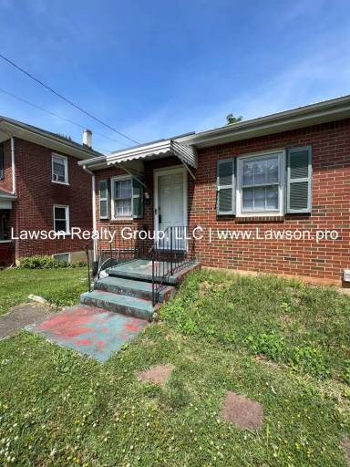 Main picture of 340 Forest Hill Ave NE