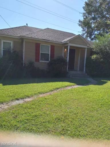 Main picture of 321 Sunny Lane Dr