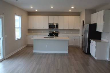 Main picture of 9575 Crossfield Rd