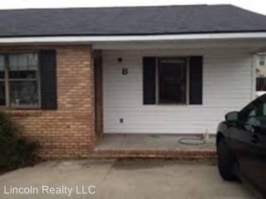 Main picture of 1750 Poplar St
