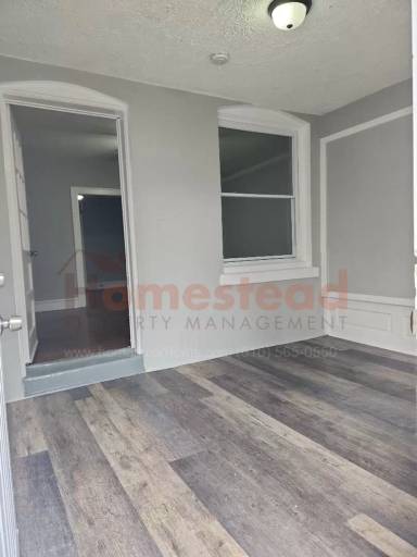 Main picture of 457 Macdade Blvd