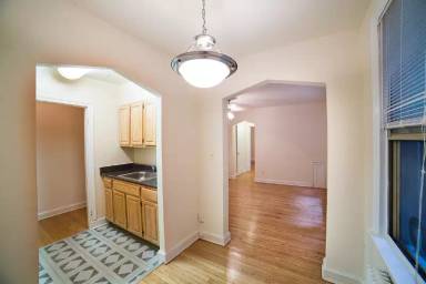 Main picture of 3101 Pennsylvania Ave SE