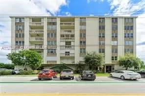 Main picture of Caravelle Condo Penthouse