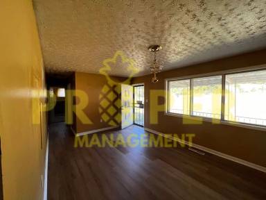 Main picture of 3964 Nicholas Rd