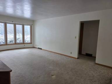 Main picture of 2024 Kimball Ave