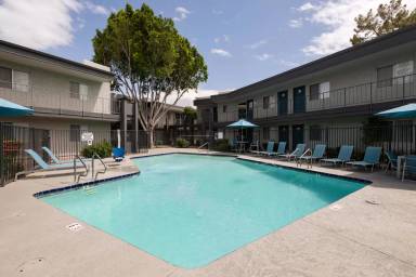 Main picture of Camelback Cove Apartments