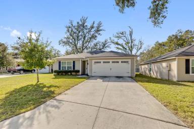Main picture of 6976 Loris Ln