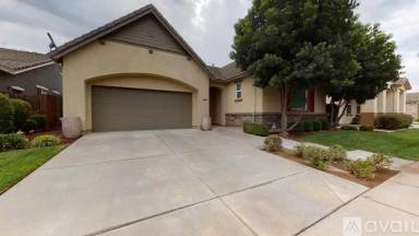 Main picture of 339 Applegate Dr
