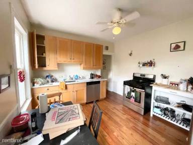 Main picture of 26 Taft St