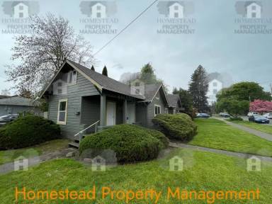 Main picture of 212 Monmouth Ave S