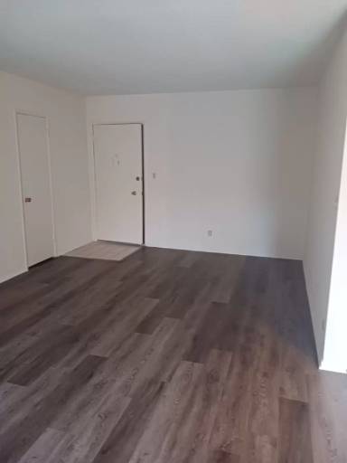 Main picture of 1120 N Fuller Ave